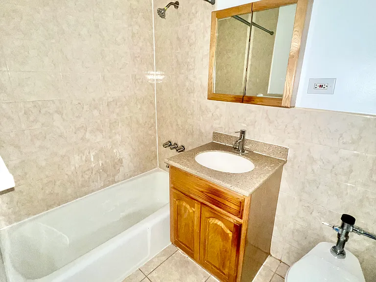 1670 Bell Blvd #210 — Photo 19