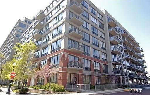 1st image of 1000 N Kingsbury St APT 401