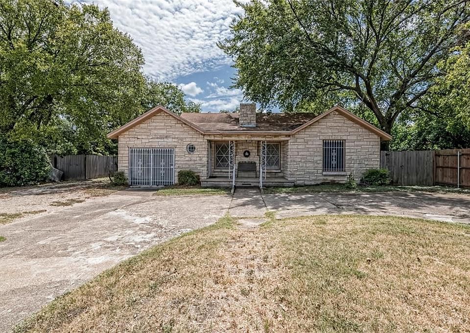 1st image of 3024 W Waco Dr