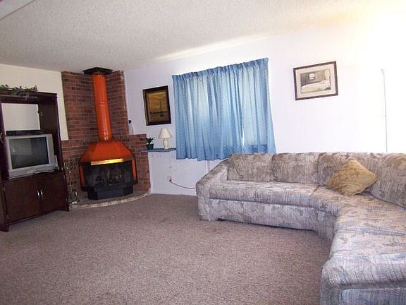 2nd image of 2120 Pauline Ave