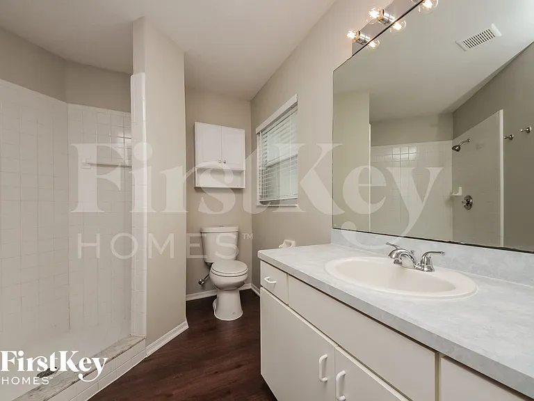 4635 Osceola Point Trl — Photo 10