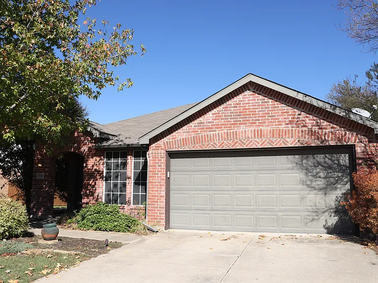 1235 Cardinal Way — Photo 15