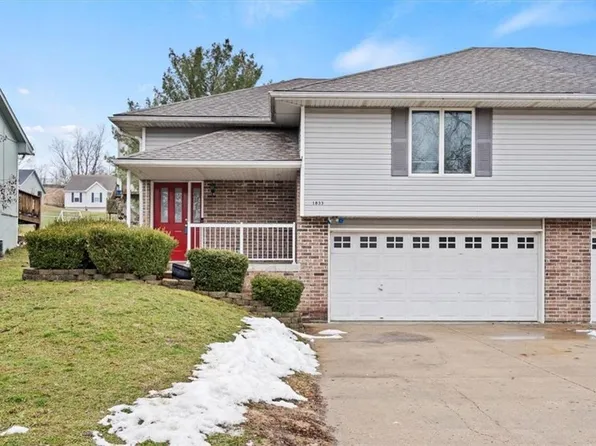 1833 Gates Dr W, Platte City, MO 64079