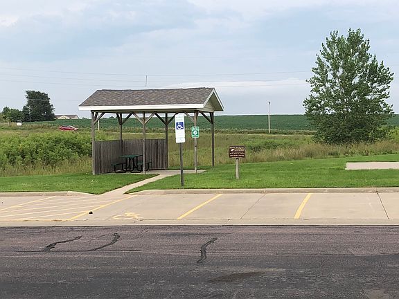 Park and parking area