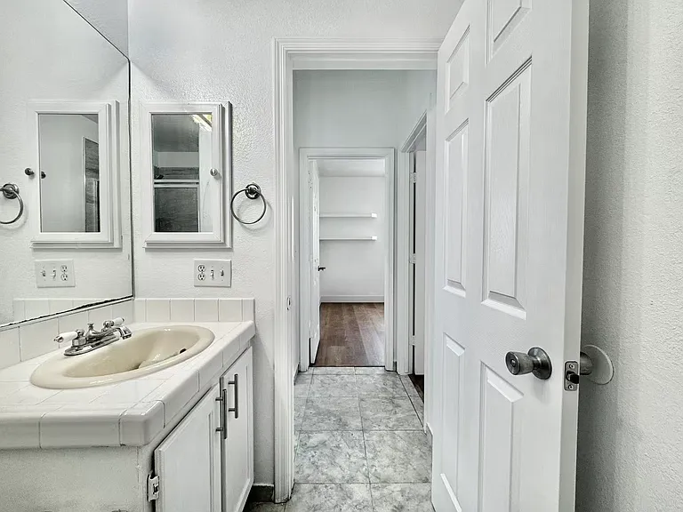 3828 Climbing Rose St — Photo 23