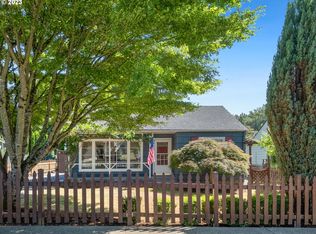 516 SE 5th St, Gresham, OR 97080