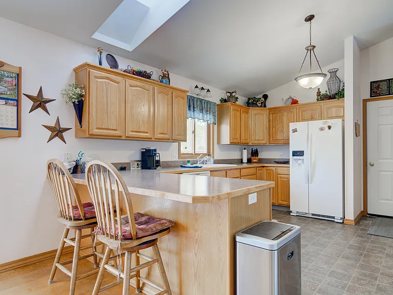 402 S Yellowstone Ave — Photo 52
