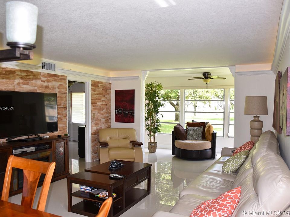 1st image of 9321 Sunrise Lakes Blvd APT 110