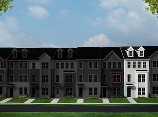 9767 Grant Ave, Manassas, VA 20110