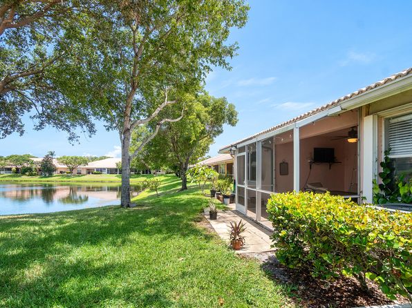 2473 S Coral Trace Cir