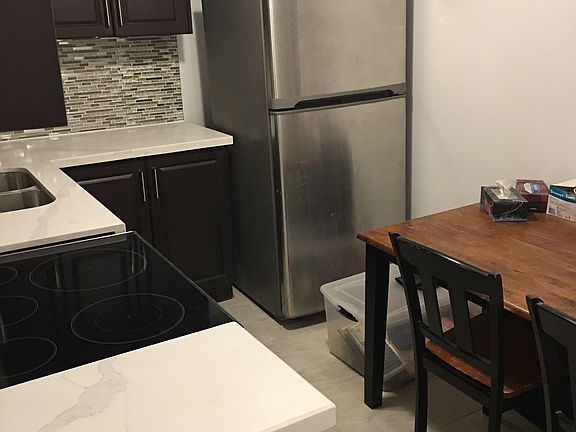2nd image of 2466 Saint Clair Ave W #2