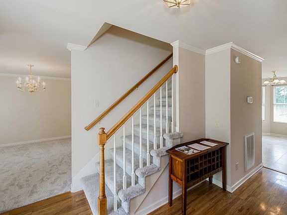 4th image of 7108 Ashburton Dr