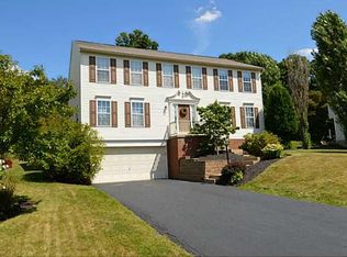 119 Cottonwood Dr, Aliquippa, PA 15001