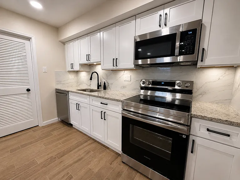 1 Kerwick Ct — Photo 3