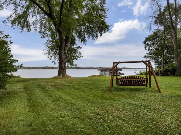 W10234 Surfside Drive, Beaver Dam, WI 53916