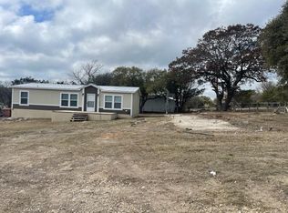1522 Ranchero Rd, Kerrville, TX 78028