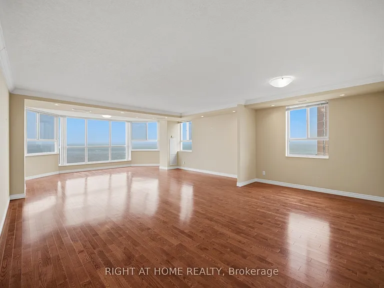5280 Lakeshore Rd #1104 — Photo 7