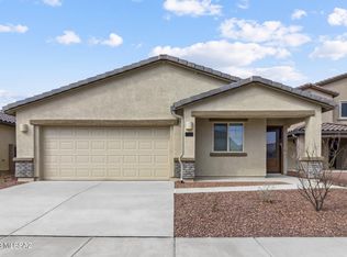 34929 S Iron Jaw Dr, Red Rock, AZ 85145