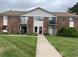 43298 Mound Rd APT 206, Sterling Heights, MI 48314