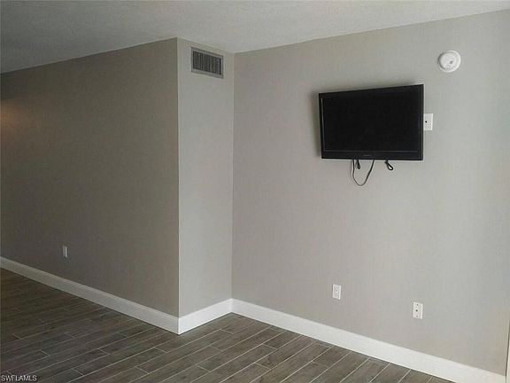 4th image of 9281 Central Park Dr APT 101