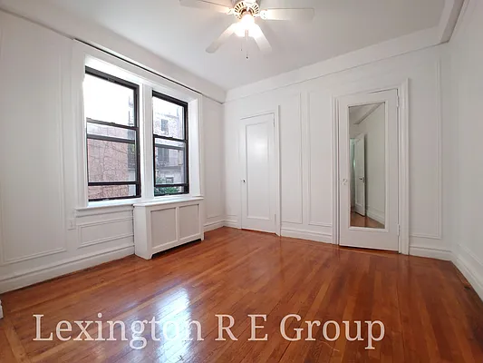 Rented by Lexington Real Estate Group | media 32