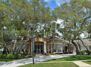 514 Majestic Oak Dr, Apopka, FL 32712