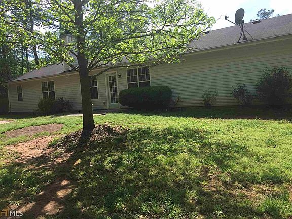 3rd image of 117 Honey Ln