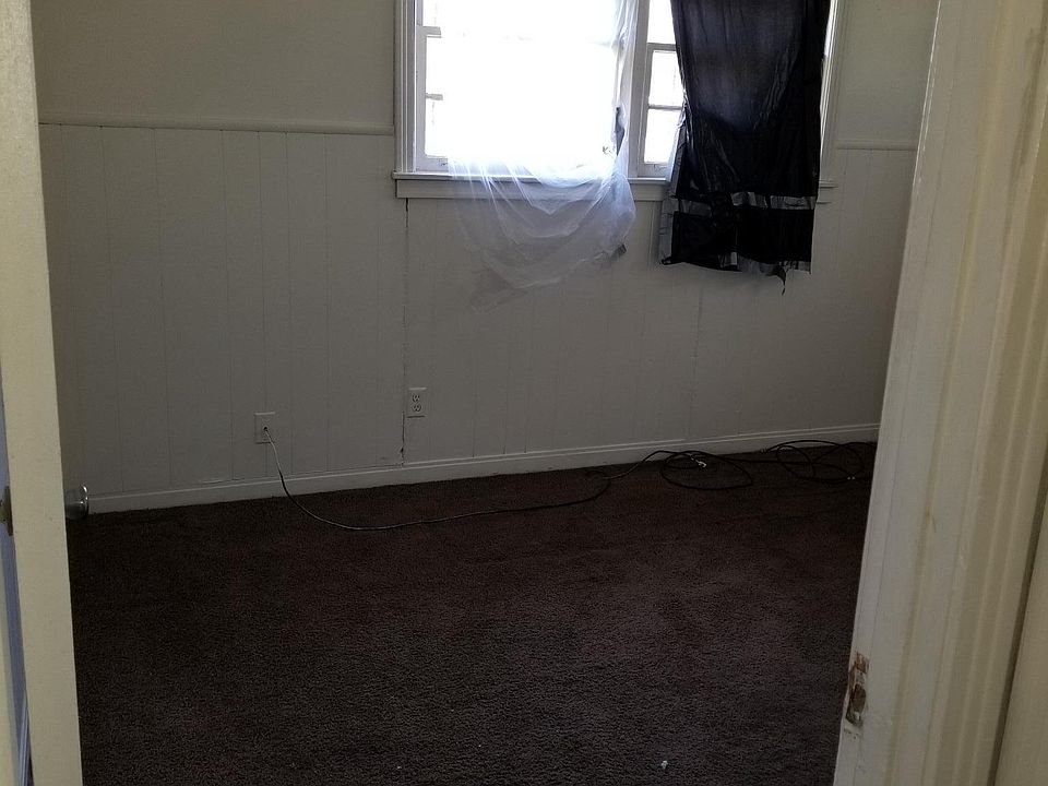1st image of 3202 Church St