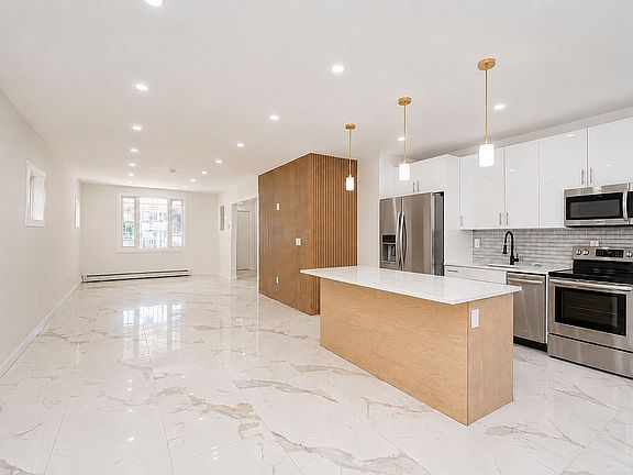 4th image of 626 Rockaway Pkwy Floor 1