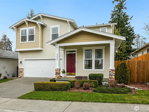 2nd image of 5006 NE 4th Place