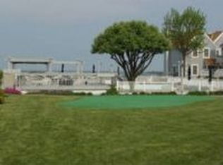 5906 E Catawba Beach Dr, Port Clinton, OH 43452