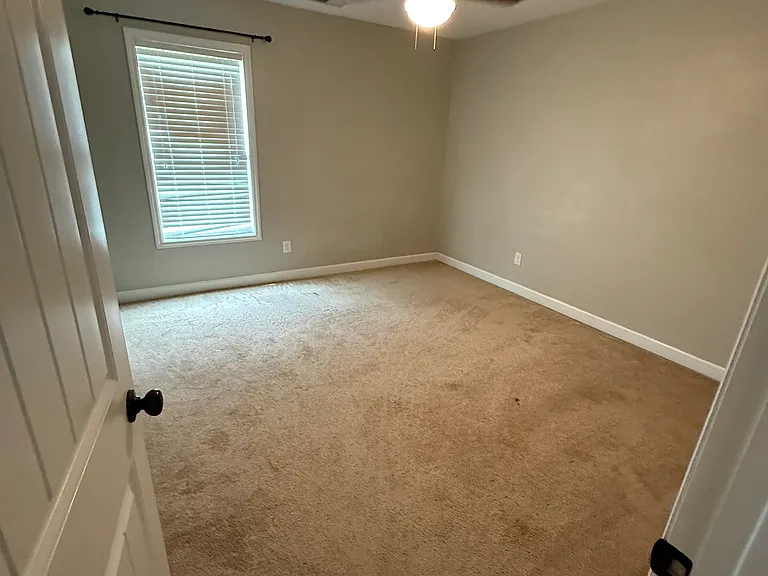 109 Pembury Way — Photo 18