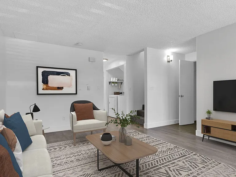 Grover Townhomes — Photo 15