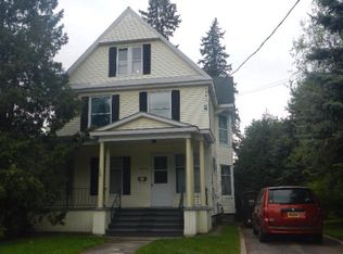 36 Park St, Malone, NY 12953