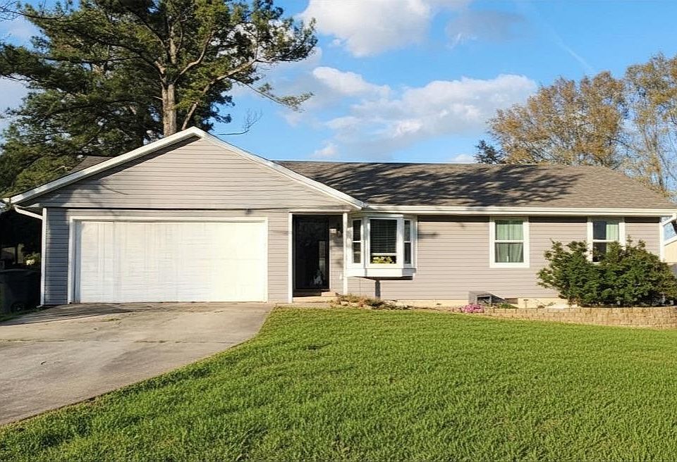 1st image of 102 Greenfield Rd