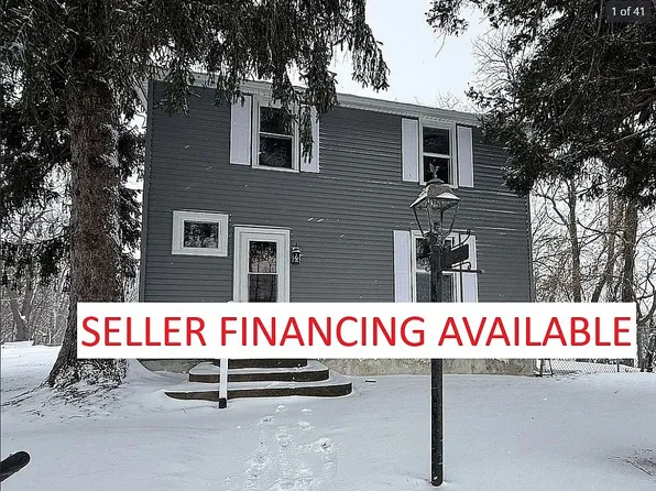 2107 E Locust St, Davenport, IA 52803