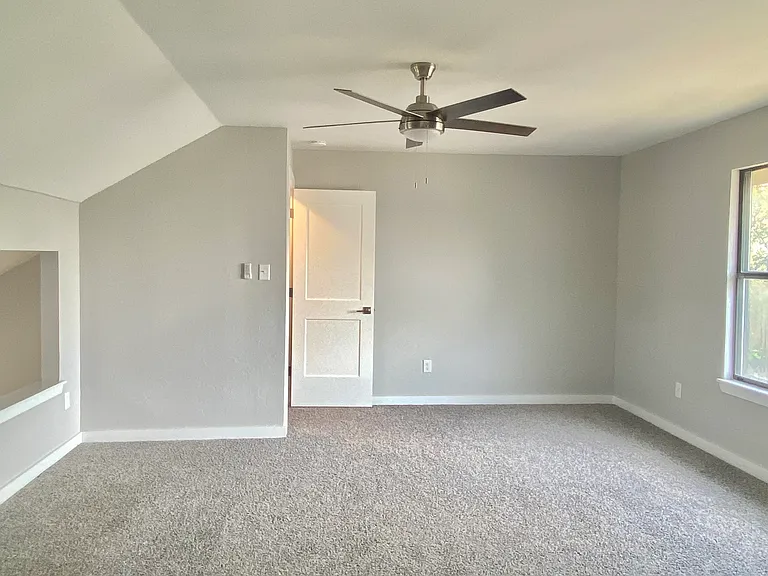 6824 NW Willow Springs Dr — Photo 22