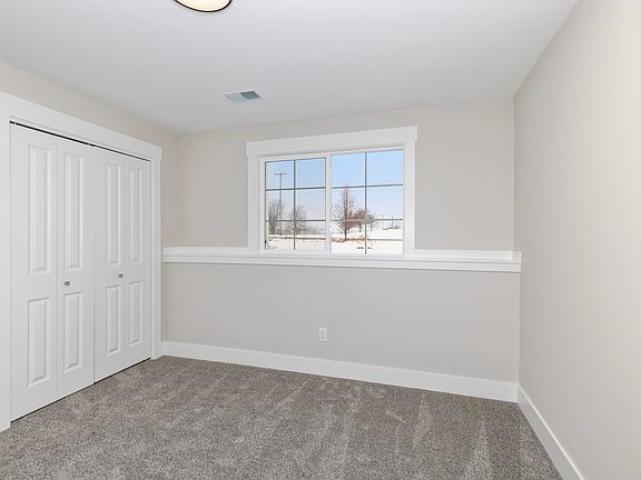 3rd image of 4023 22nd Ave