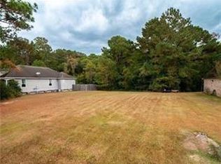 Riverlake Dr, Covington, LA 70435