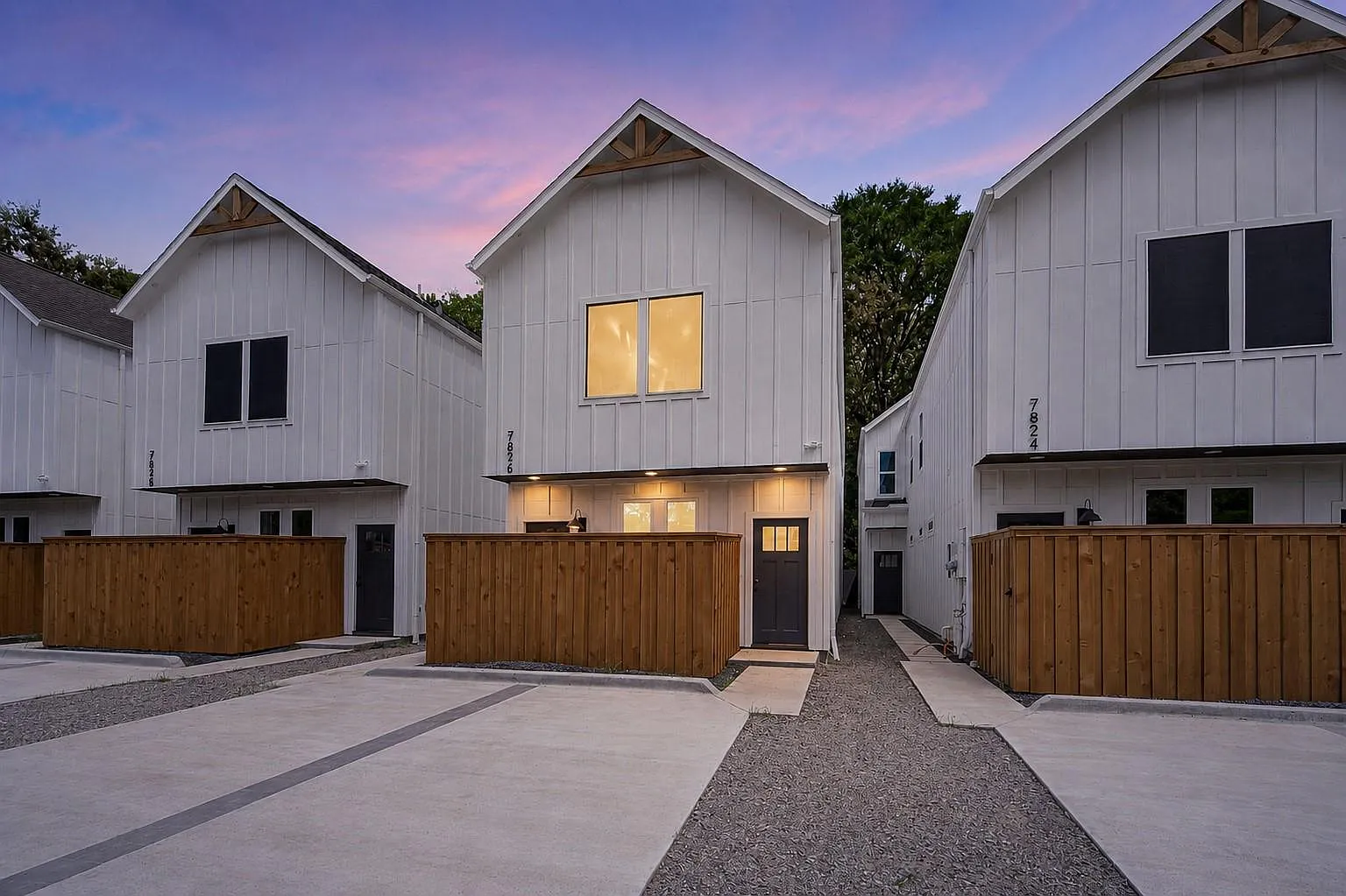 3 bed, 2.5 bath, $1,650 — Photo 1