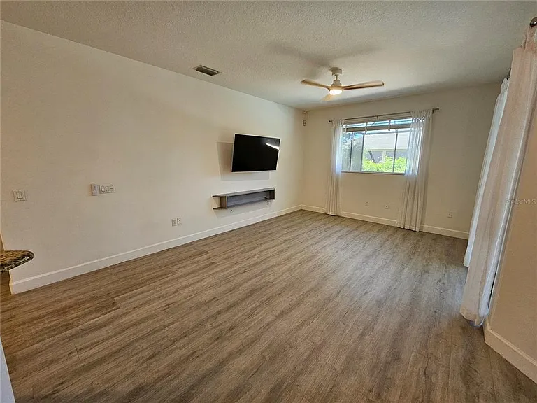 7342 Loblolly Bay Trl — Photo 6