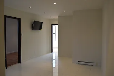 Rented by CoSo Apartments