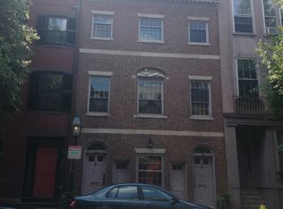 90-90A Chestnut St, Boston, MA 02108