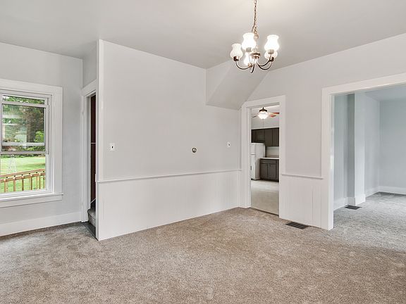 2nd image of 321 E Brown St