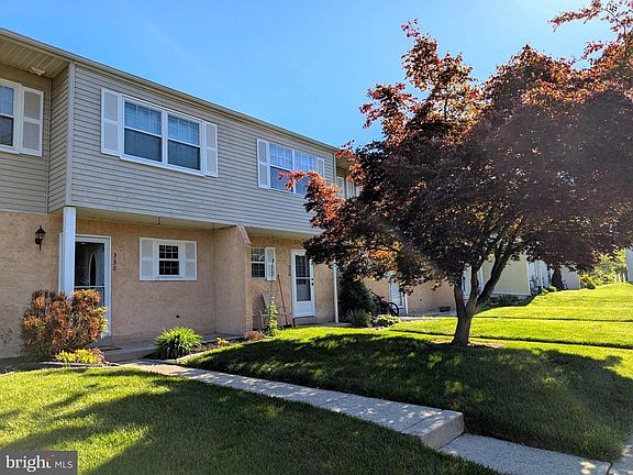 2nd image of 330 Carlyn Ct