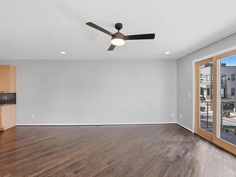 919 Westbrook Dr #A — Photo 18