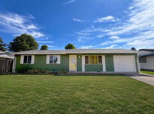 410 Crona St, Junction City, OR 97448