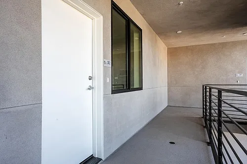 1815 La Siesta Way Photo 1