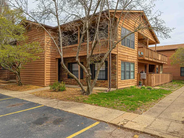 160 S Durkin Dr Unit 8, Springfield, IL 62704