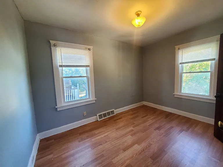 2217 W. 105th St. — Photo 12